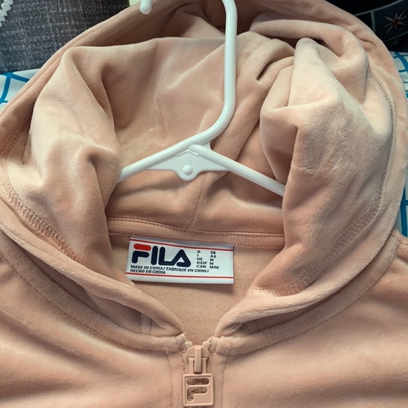 FiLa Velvet Jacket With Hoodie - Picture 5 of 5